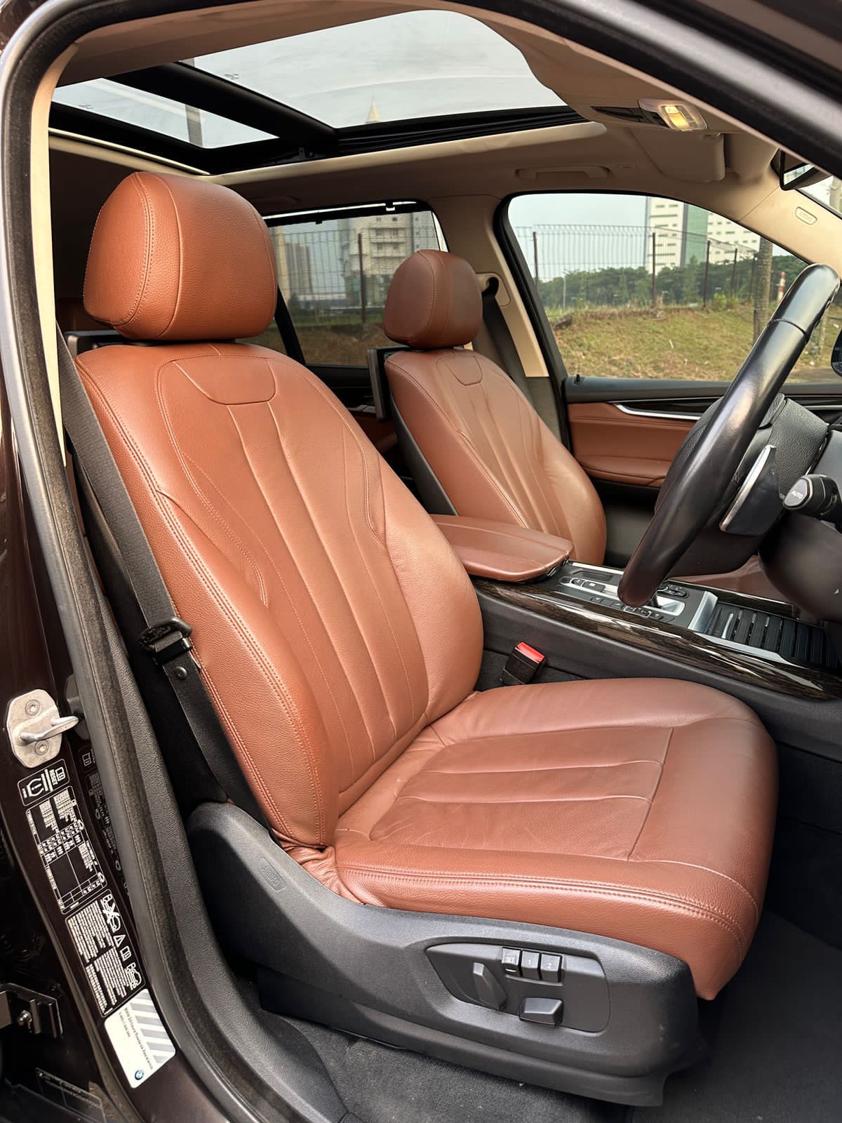 2015 BMW X5 3.0L AT BENSIN 2015 BMW X5 3.0L AT BENSIN