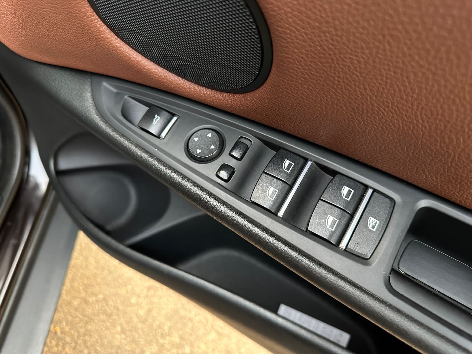 2015 BMW X5 3.0L AT BENSIN 2015 BMW X5 3.0L AT BENSIN