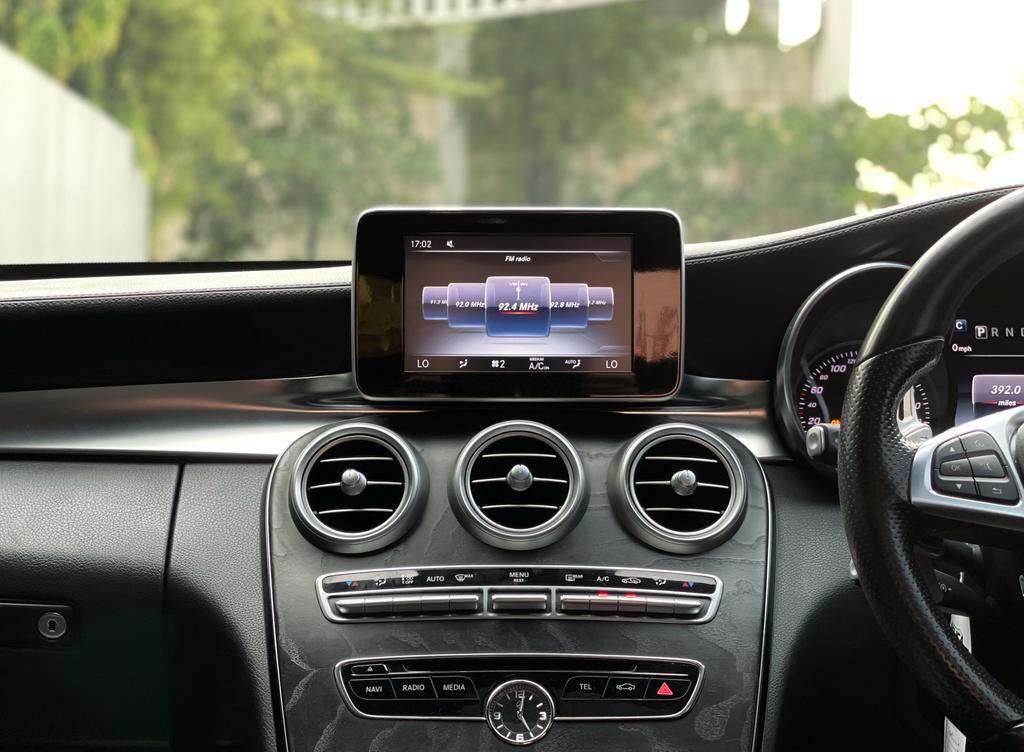 2015 Mercedes Benz C-Class Sedan C 250 AMG 2015 Mercedes Benz C-Class Sedan C 250 AMG