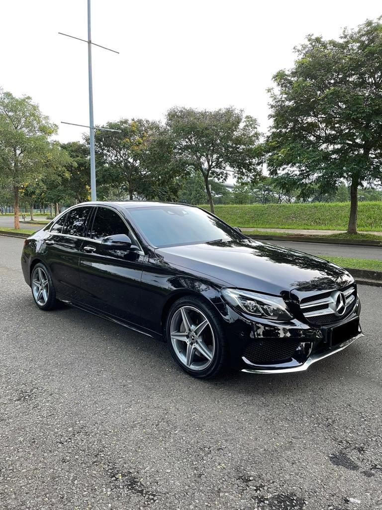 2017 Mercedes Benz C-Class Sedan C 300 AMG Line 2017 Mercedes Benz C-Class Sedan C 300 AMG Line