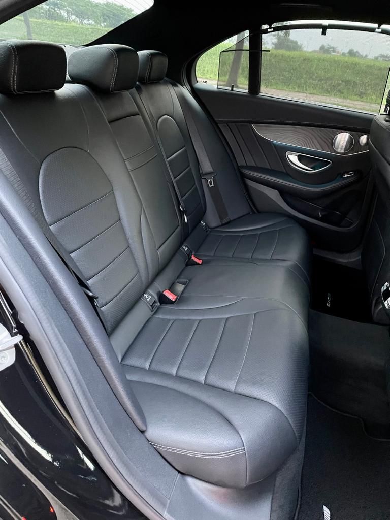 2017 Mercedes Benz C-Class Sedan C 300 AMG Line 2017 Mercedes Benz C-Class Sedan C 300 AMG Line