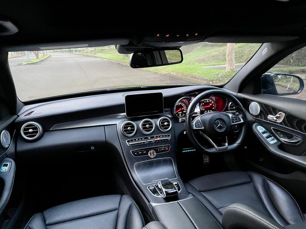 2017 Mercedes Benz C-Class Sedan C 300 AMG Line 2017 Mercedes Benz C-Class Sedan C 300 AMG Line