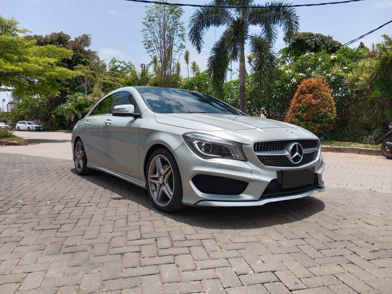2016 Mercedes Benz CLA-Class  200 AMG Line 2016 Mercedes Benz CLA-Class  200 AMG Line