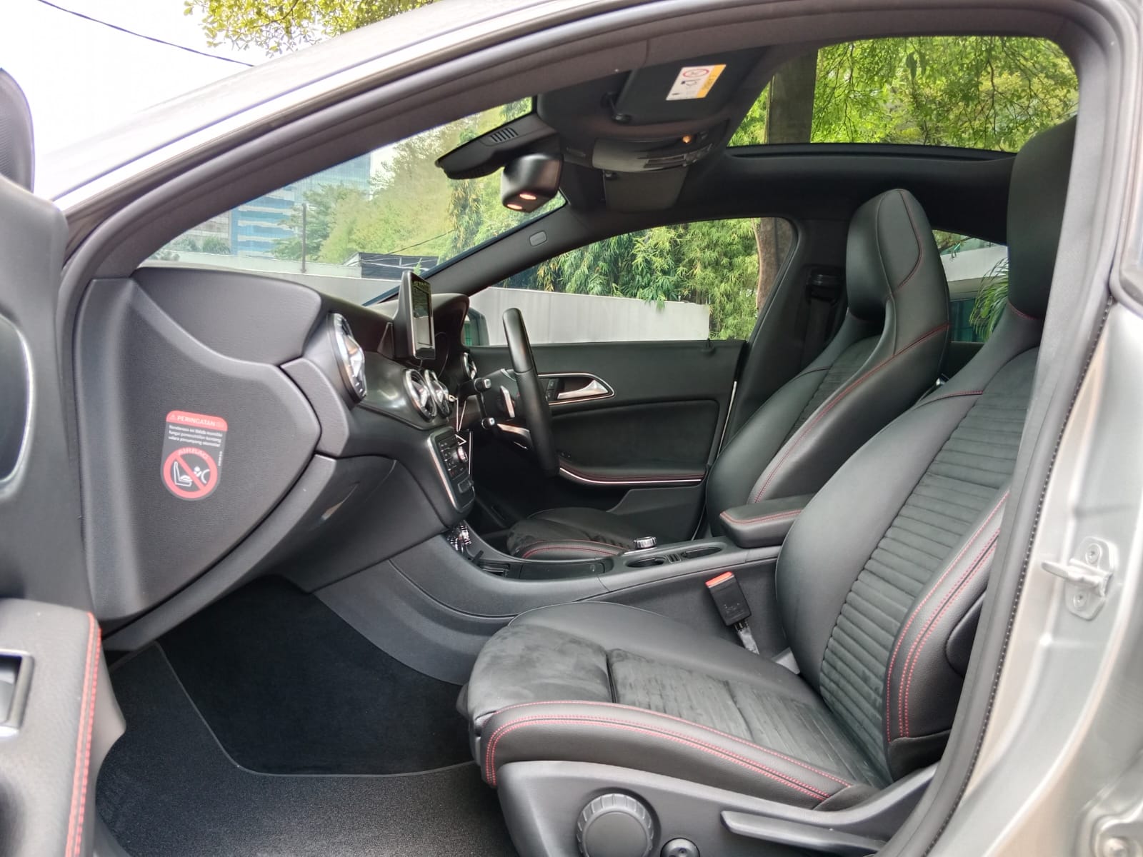 2016 Mercedes Benz CLA-Class  200 AMG Line 2016 Mercedes Benz CLA-Class  200 AMG Line