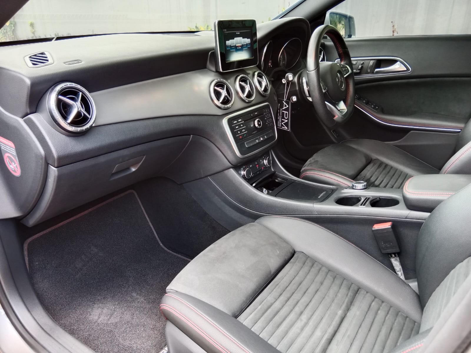 2016 Mercedes Benz CLA-Class  200 AMG Line 2016 Mercedes Benz CLA-Class  200 AMG Line