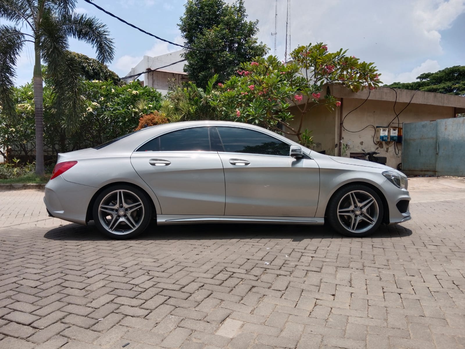 2016 Mercedes Benz CLA-Class  200 AMG Line 2016 Mercedes Benz CLA-Class  200 AMG Line