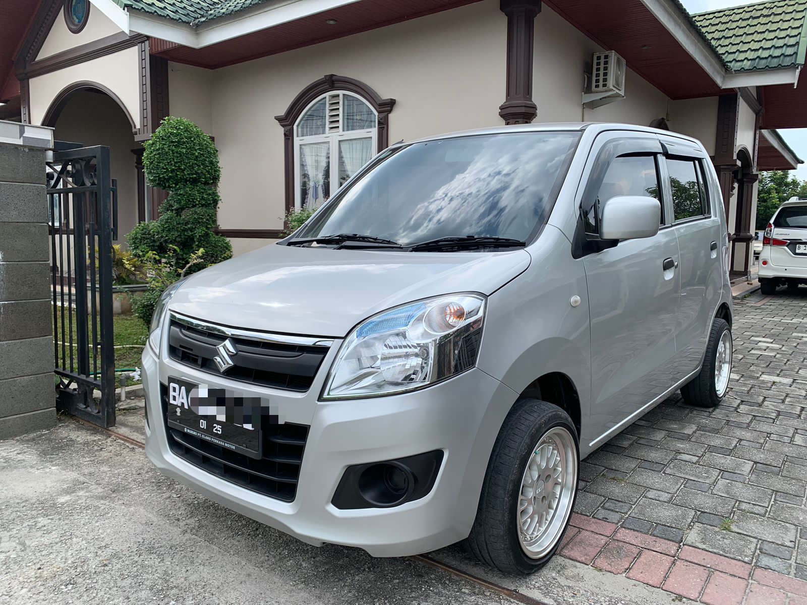 2019 Suzuki Karimun Wagon R 2019 Suzuki Karimun Wagon R
