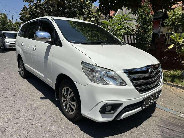 2015 Toyota Kijang Innova 2015 Toyota Kijang Innova