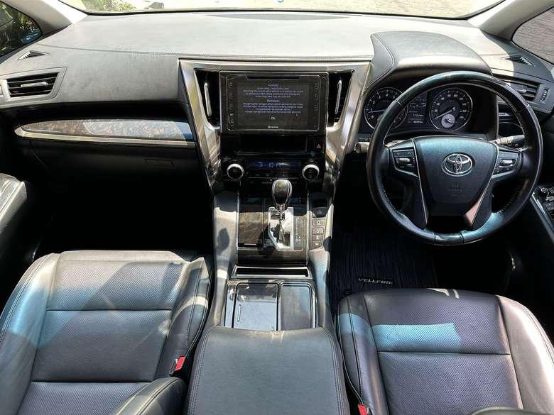 2017 Toyota Vellfire 2017 Toyota Vellfire