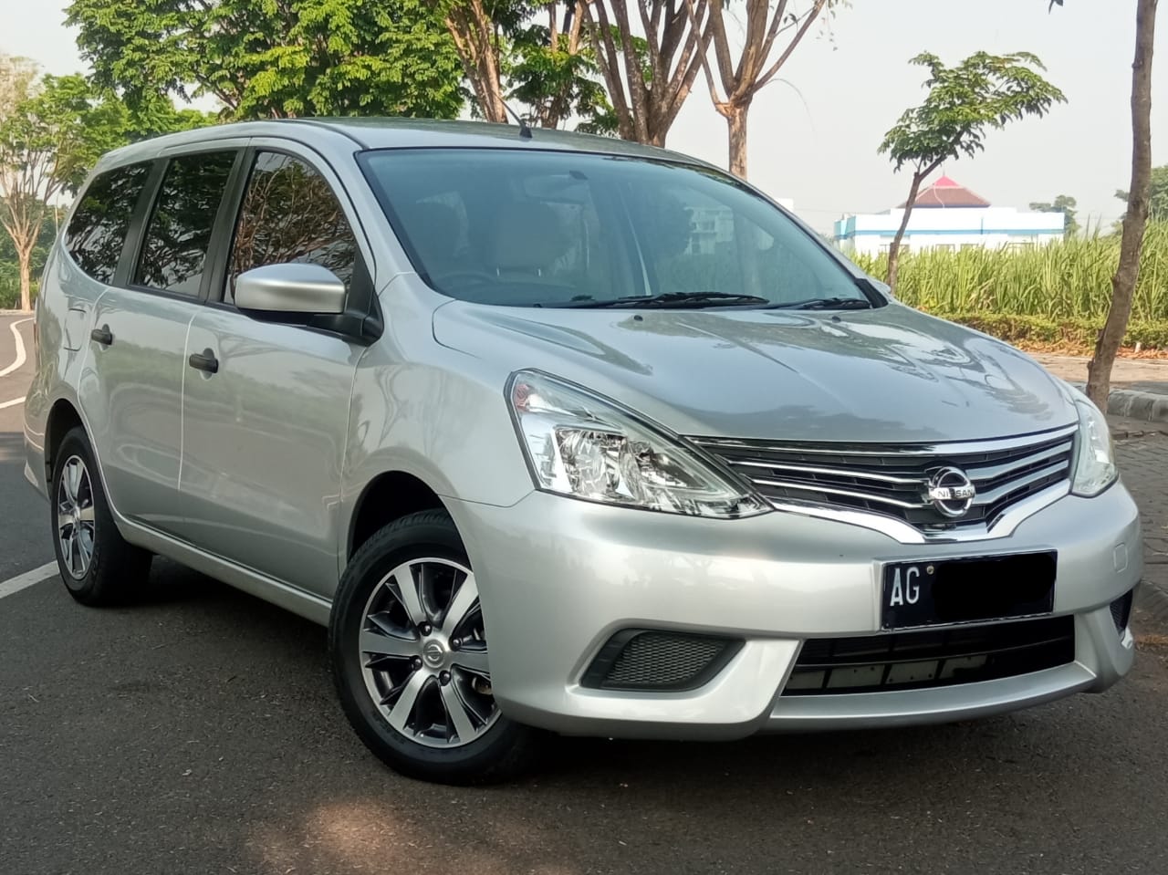 2017 Nissan Grand Livina 2017 Nissan Grand Livina