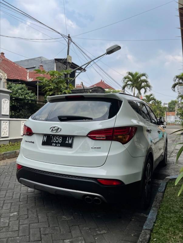 Old 2013 Hyundai Santa Fe  CRDi AT CRDi AT