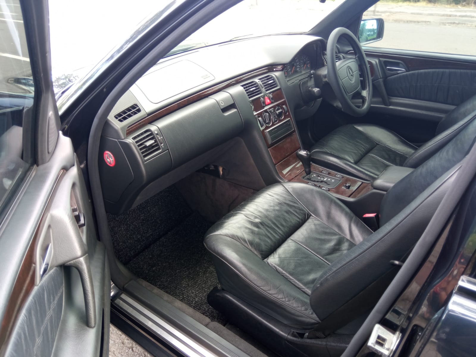 1997 Mercedes Benz E-Class 1997 Mercedes Benz E-Class