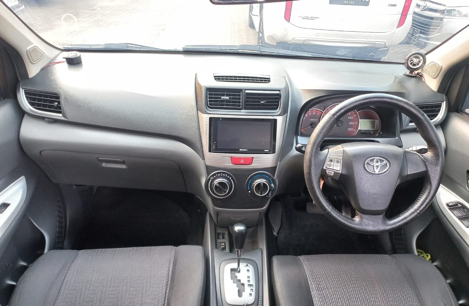 2012 Toyota Veloz 2012 Toyota Veloz
