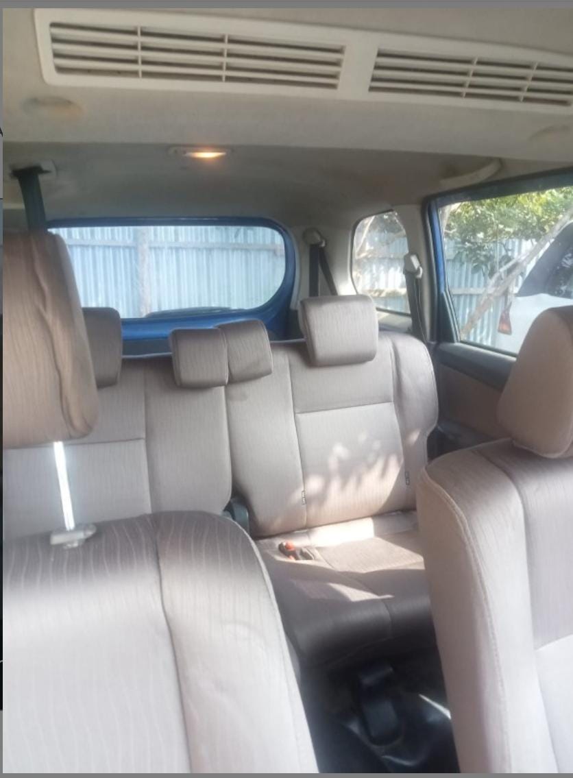 2013 Daihatsu Xenia 2013 Daihatsu Xenia