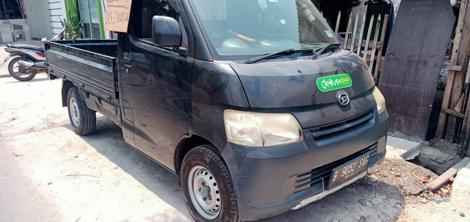 Second Hand 2015 Daihatsu Grand Max Second Hand 2015 Daihatsu Grand Max