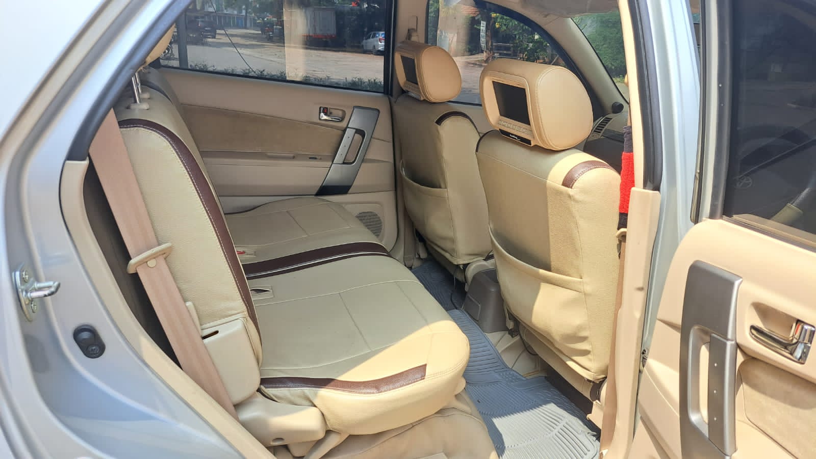 2010 Toyota Rush 2010 Toyota Rush