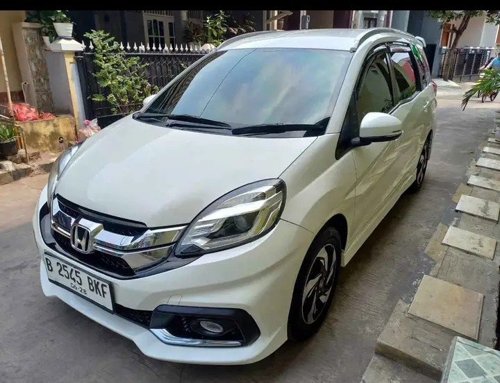 2016 Honda Mobilio  RS CVT 2016 Honda Mobilio  RS CVT