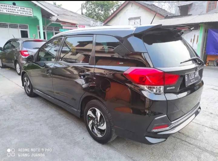 Beli mobil bekas