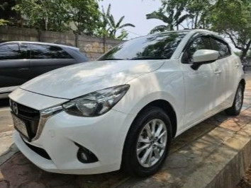 Second Hand 2014 Mazda 2 Second Hand 2014 Mazda 2