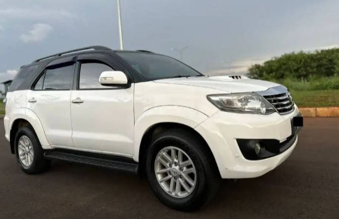 Beli mobil bekas