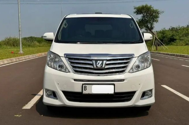 2012 Toyota Alphard 2012 Toyota Alphard