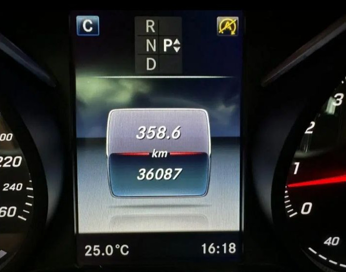 2015 Mercedes Benz C-Class Sedan 2015 Mercedes Benz C-Class Sedan