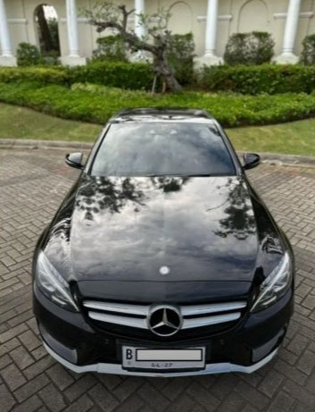 2015 Mercedes Benz C-Class Sedan 2015 Mercedes Benz C-Class Sedan