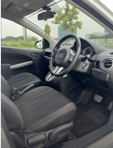 2013 Mazda 2 Sedan 2013 Mazda 2 Sedan