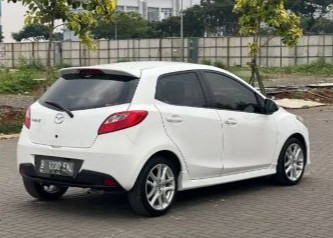 2013 Mazda 2 Sedan 2013 Mazda 2 Sedan