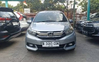 Dijual 2017 Honda Mobilio E 1.5L AT E 1.5L AT Bekas