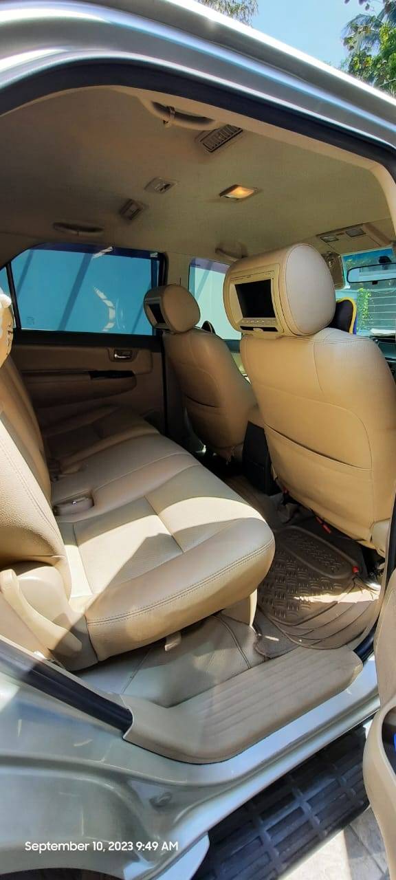 2011 Toyota Fortuner 2011 Toyota Fortuner