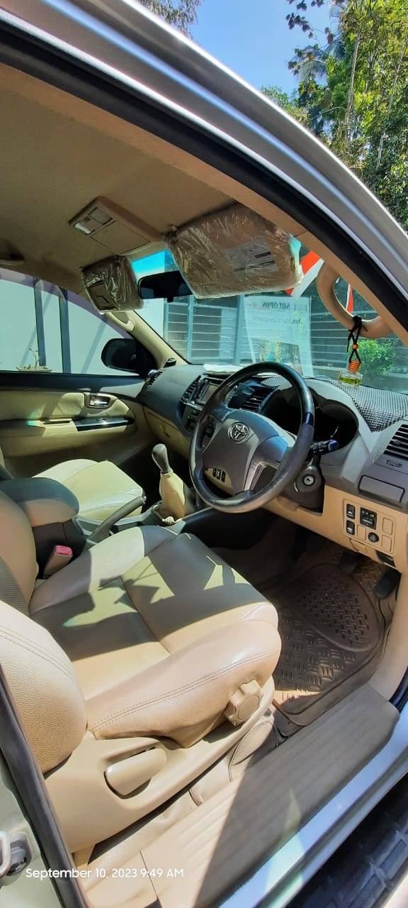 2011 Toyota Fortuner 2011 Toyota Fortuner