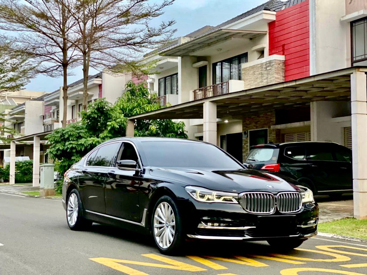 2018 BMW 7 Series Sedan 740Li Pure Excellence Bekas 2018 BMW 7 Series Sedan 740Li Pure Excellence Bekas