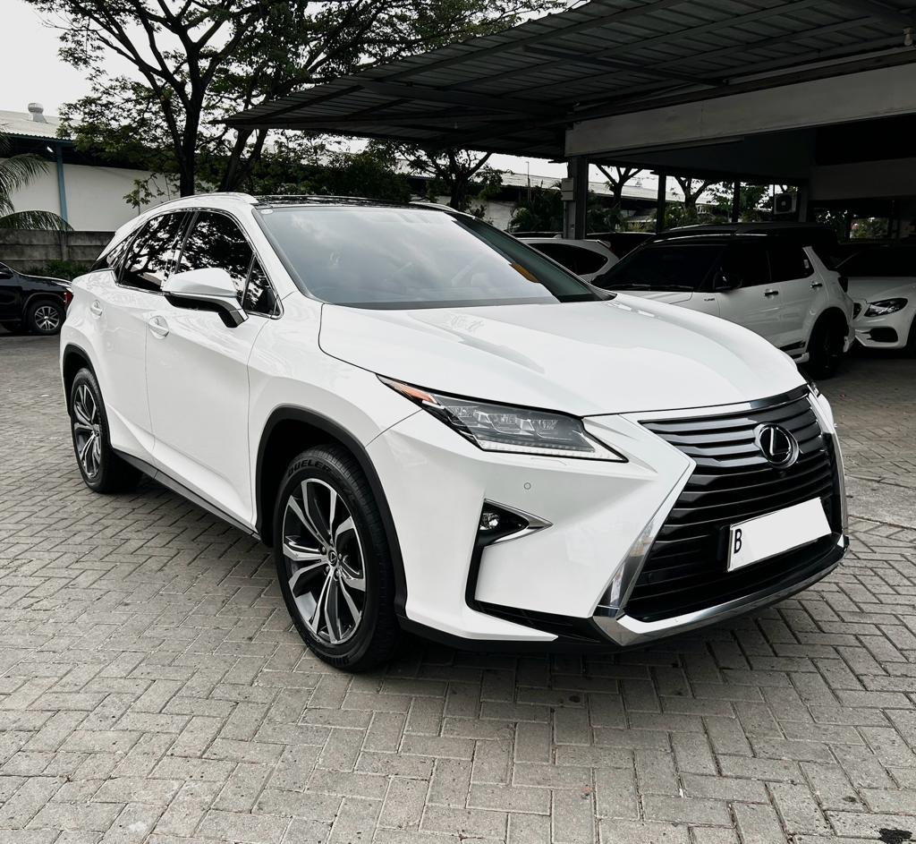 2019 Lexus RX 300 Luxury Bekas 2019 Lexus RX 300 Luxury Bekas