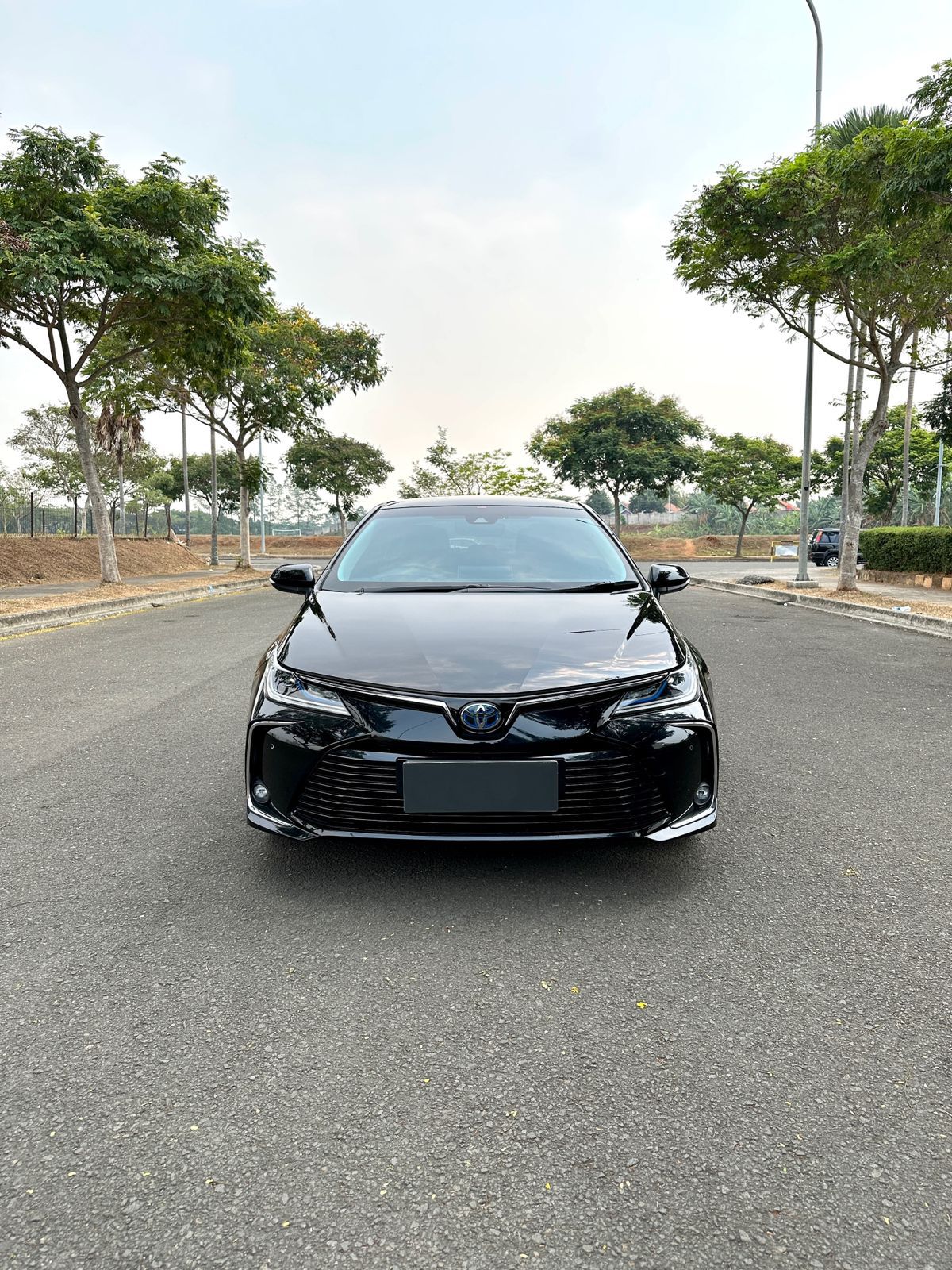 2021 Toyota Corolla Altis 1.8 HEV 2021 Toyota Corolla Altis 1.8 HEV