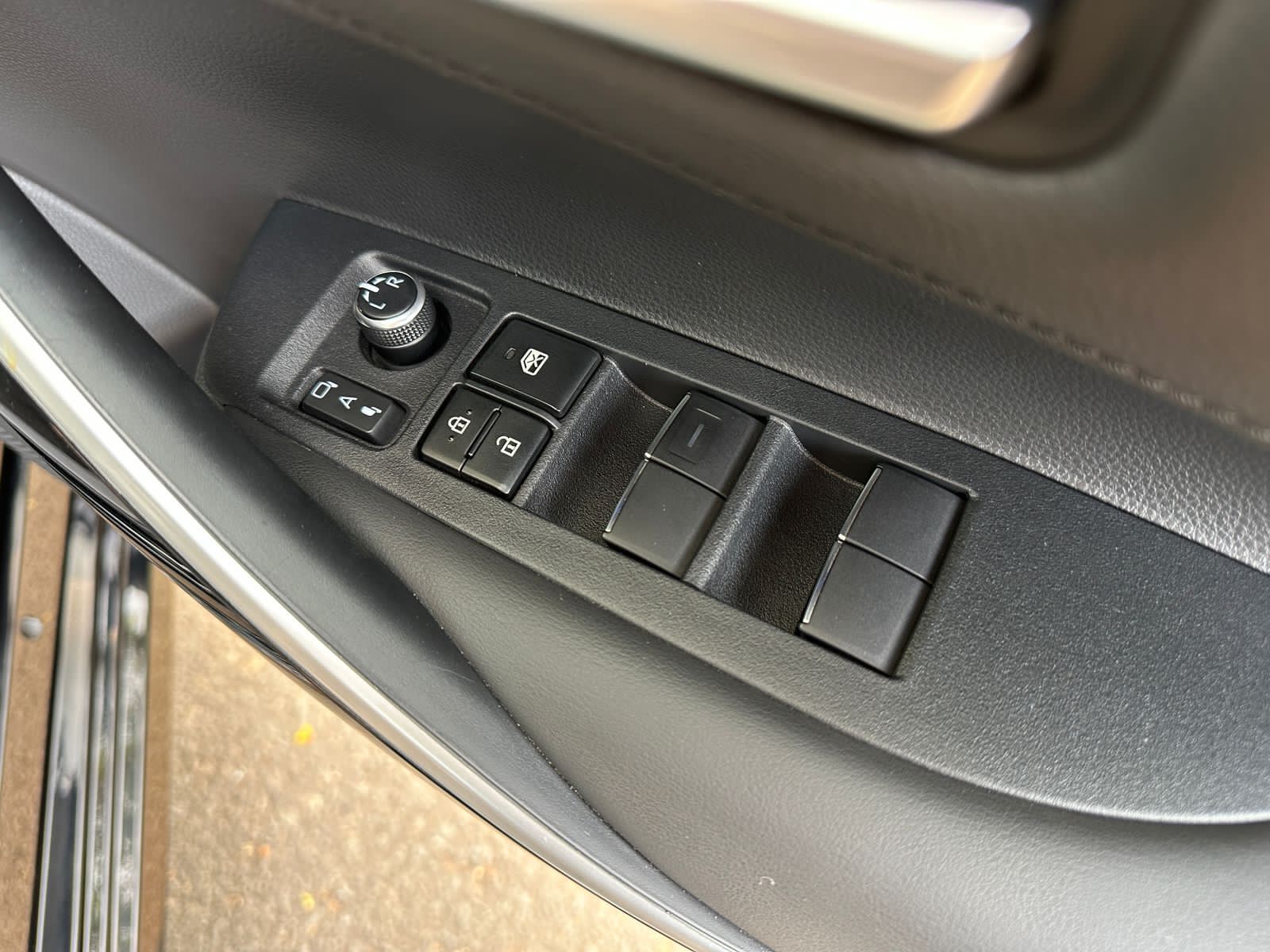 2021 Toyota Corolla Altis 1.8 HEV 2021 Toyota Corolla Altis 1.8 HEV