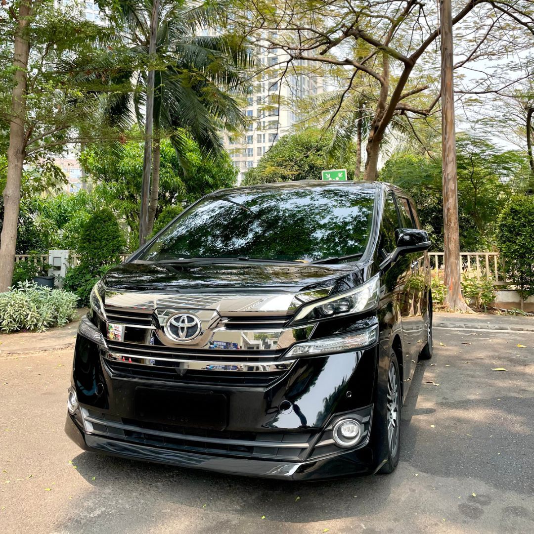 Old 2015 Toyota Vellfire  2.5 G AT LIMITED 2.5 G AT LIMITED