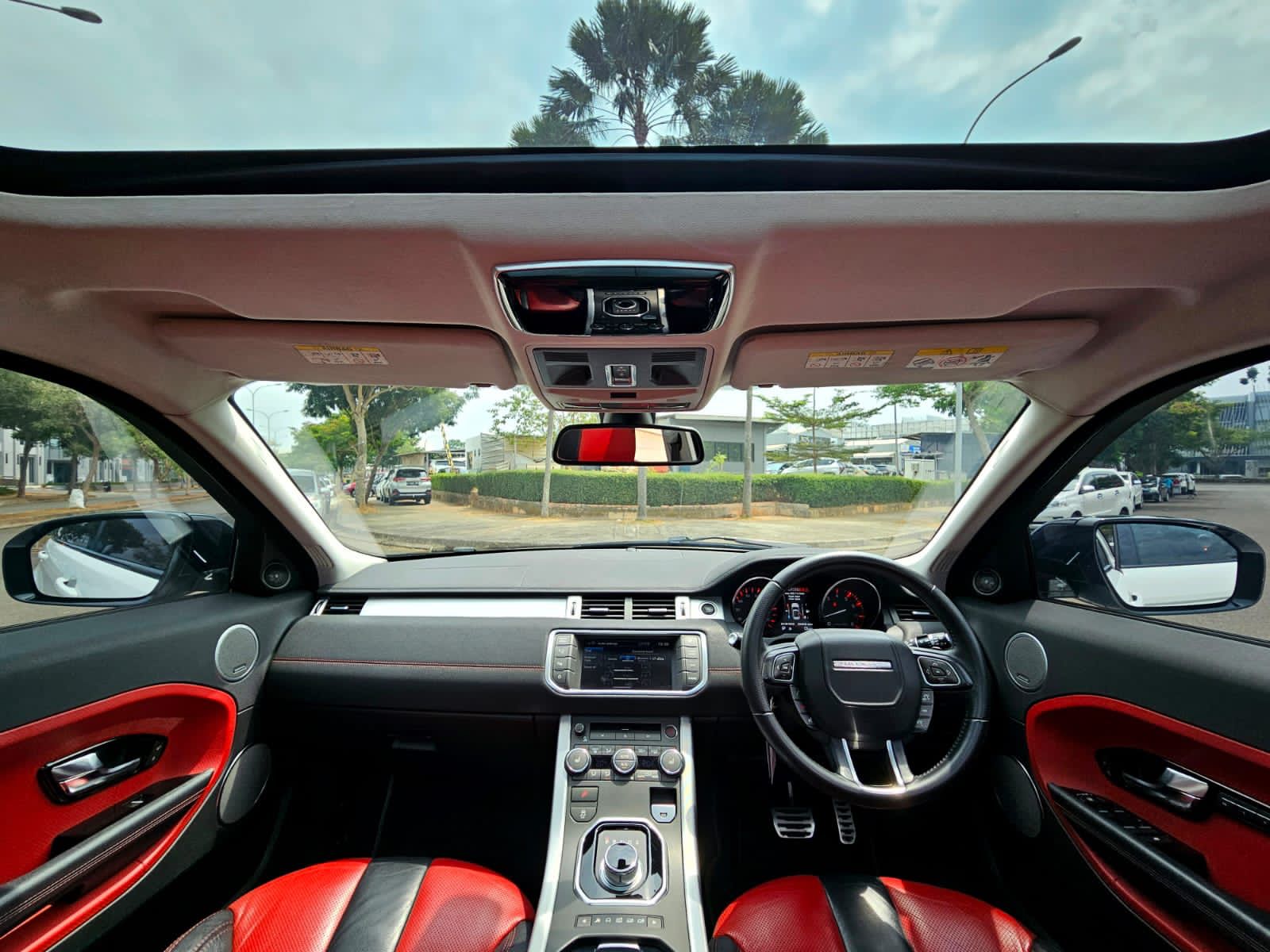 2013 Land Rover Range Rover Evoque EVOQUE 2.0 L Si 4 DYNAMIC 2013 Land Rover Range Rover Evoque EVOQUE 2.0 L Si 4 DYNAMIC