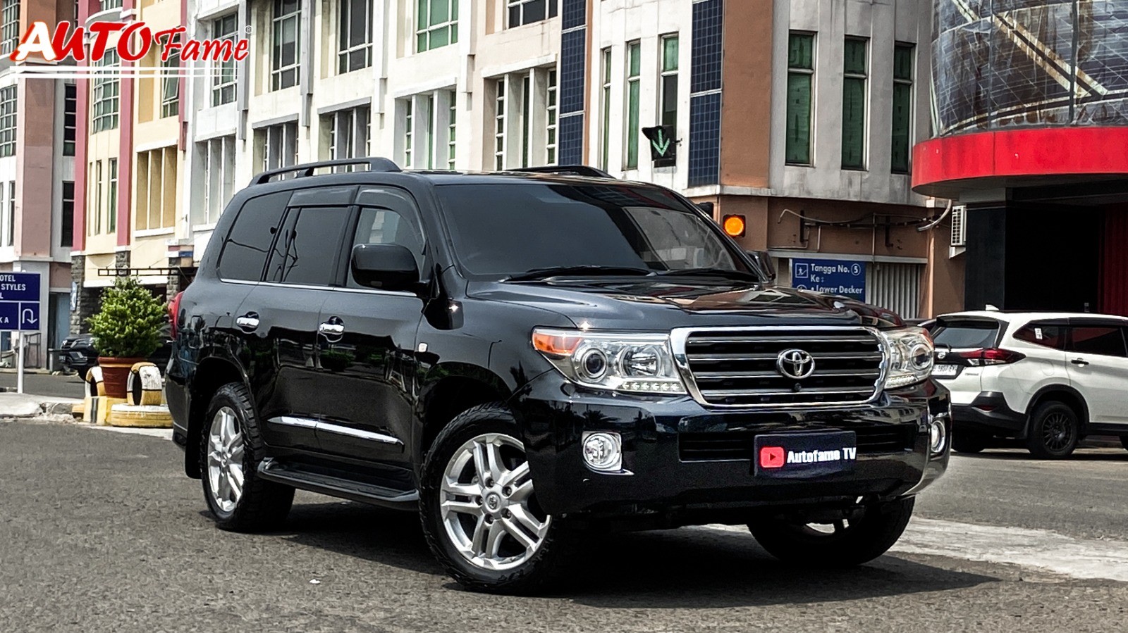 2010 Toyota Land Cruiser  2010 Toyota Land Cruiser