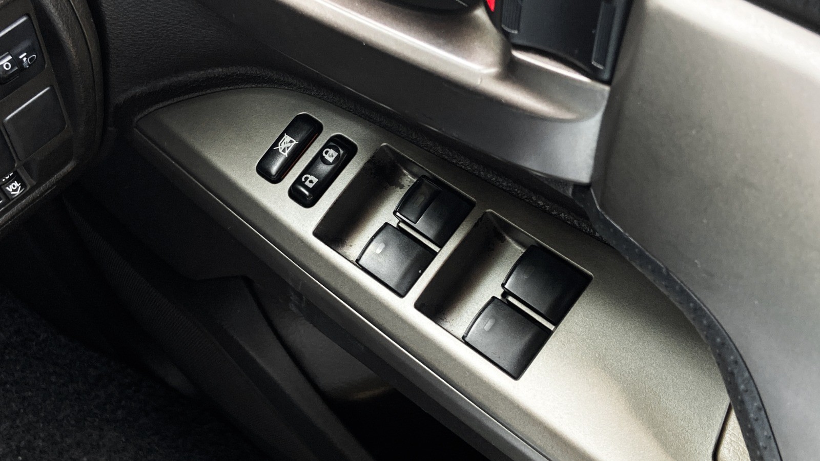 2010 Toyota Land Cruiser  2010 Toyota Land Cruiser