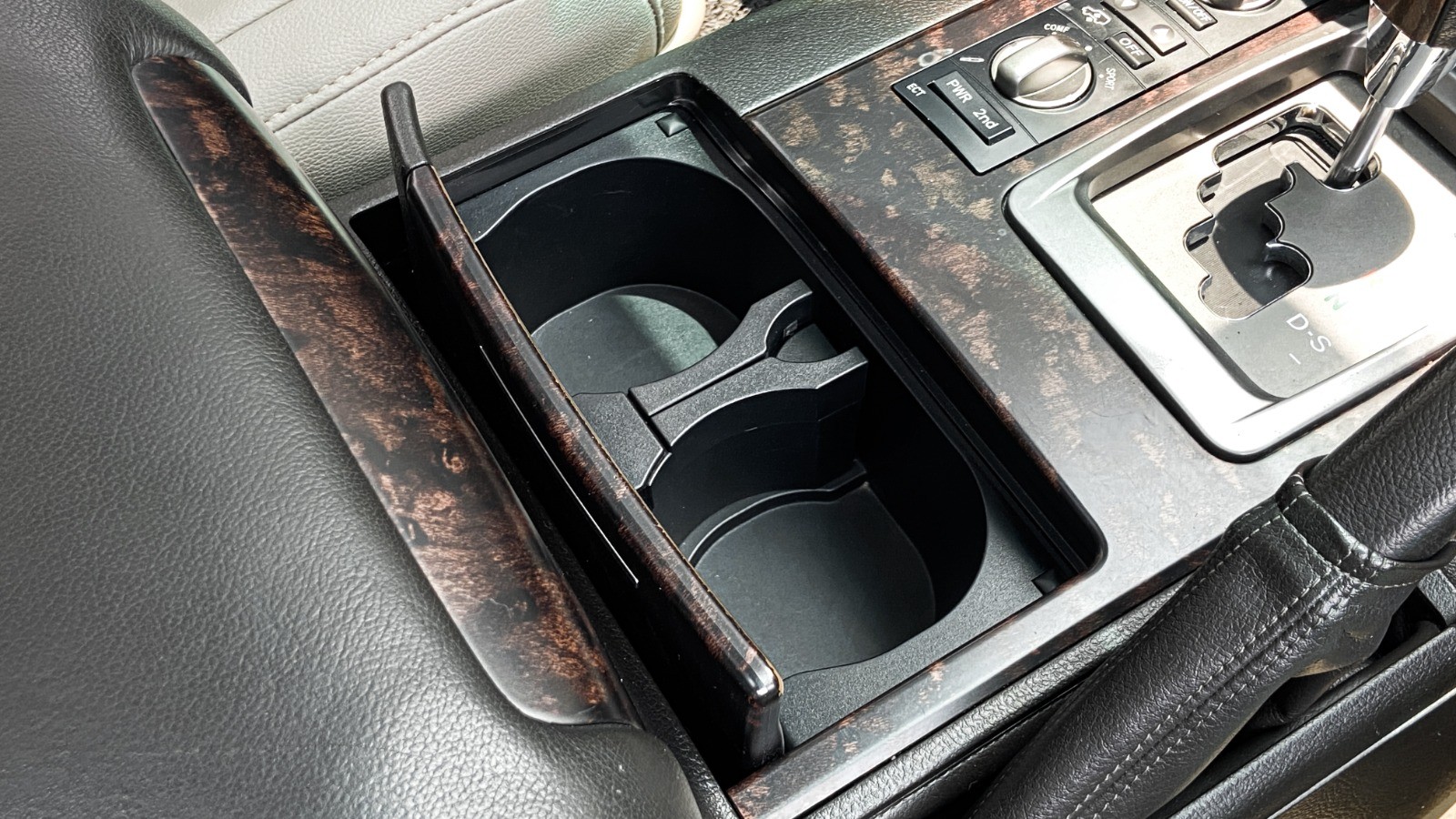 2010 Toyota Land Cruiser  2010 Toyota Land Cruiser