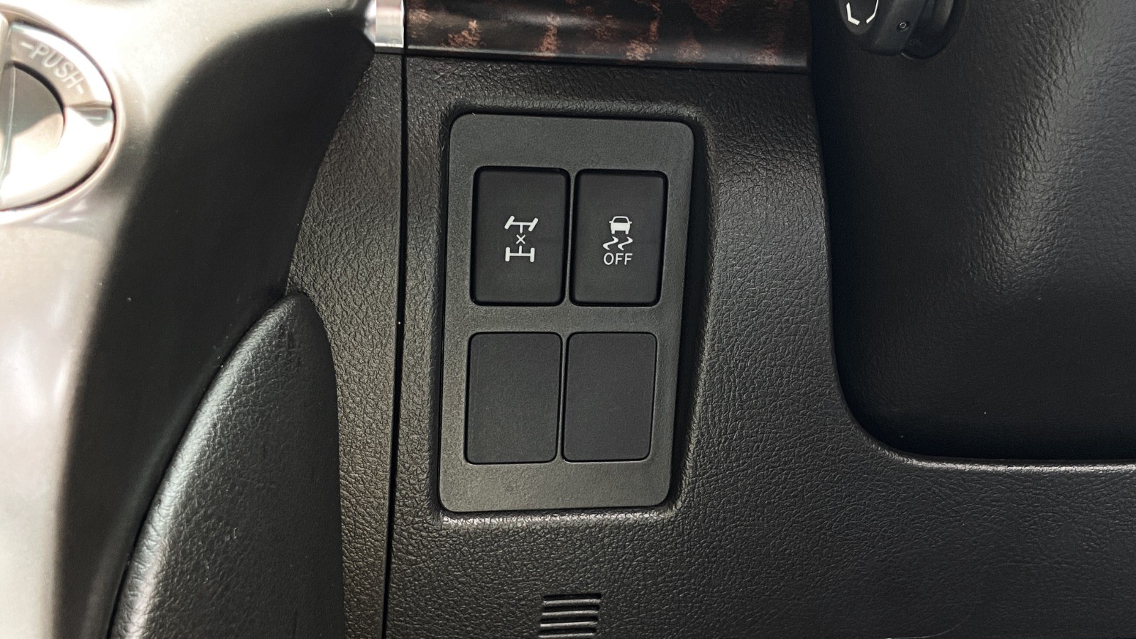 2010 Toyota Land Cruiser  2010 Toyota Land Cruiser