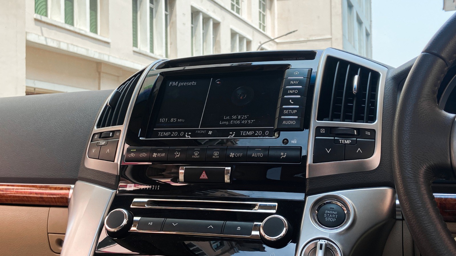 2013 Toyota Land Cruiser 2013 Toyota Land Cruiser