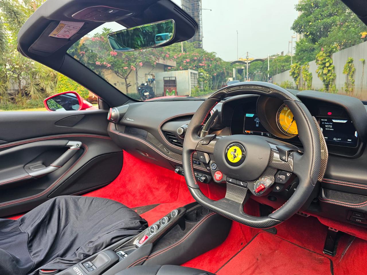 2023 Ferrari F8 Spider 3.9L V8 2023 Ferrari F8 Spider 3.9L V8