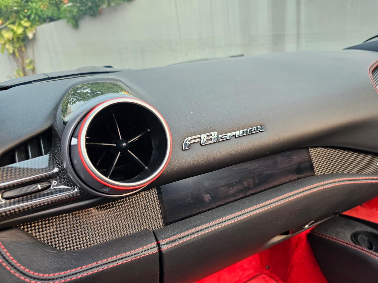 2023 Ferrari F8 Spider 3.9L V8 2023 Ferrari F8 Spider 3.9L V8