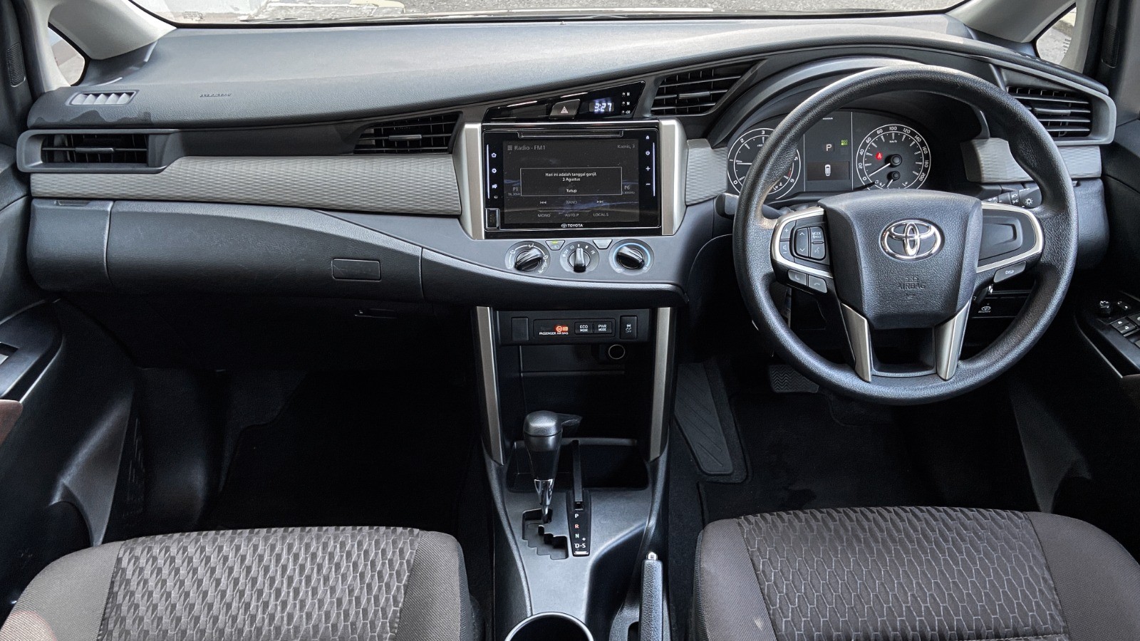 2022 Toyota Innova 2022 Toyota Innova