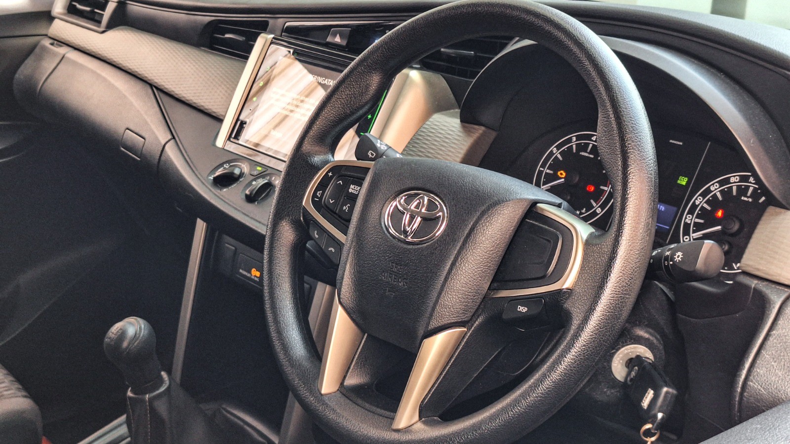 2021 Toyota Innova 2021 Toyota Innova