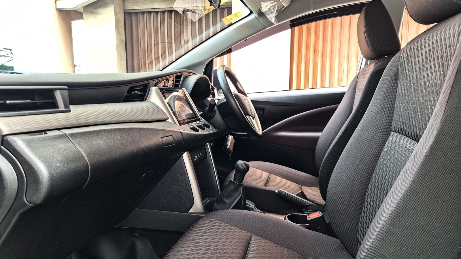 2021 Toyota Innova 2021 Toyota Innova