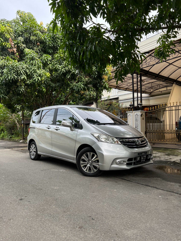 2014 Honda Freed 2014 Honda Freed