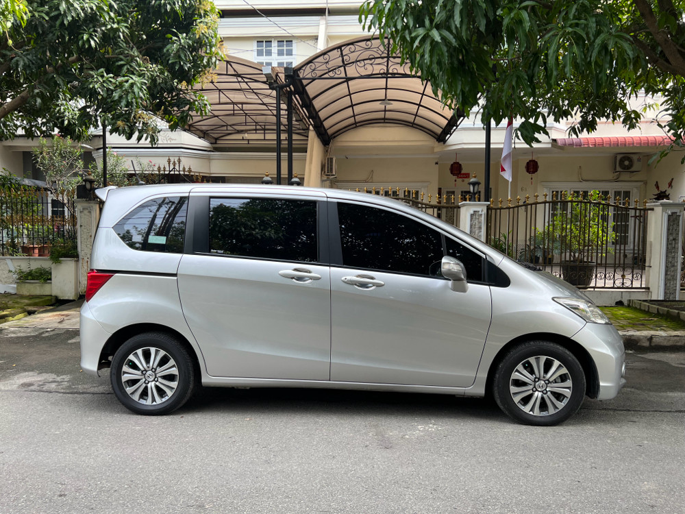 2014 Honda Freed 2014 Honda Freed